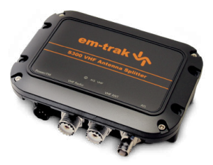 em-trak S300 VHF Antennesplitter for Klasse B AIS